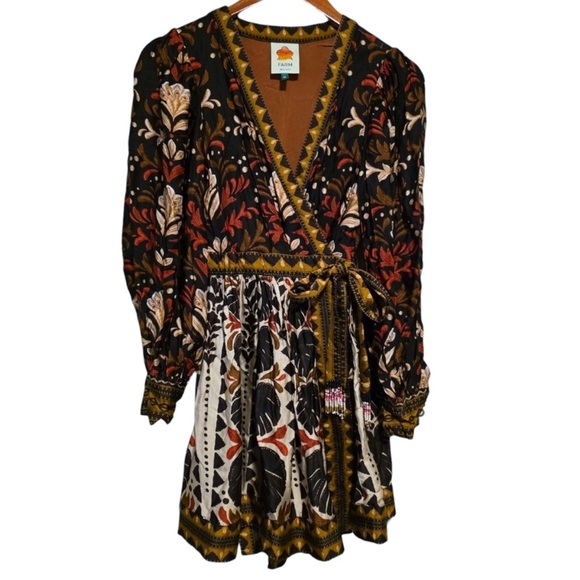 Farm Rio Tapestry Garden V-Neck Wrap Mini Dress Size S - Picture 3 of 5